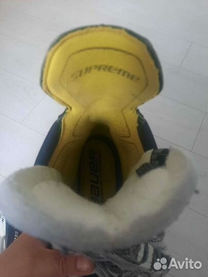 Хоккейные коньки bauer