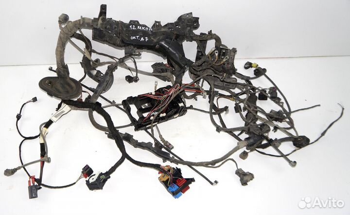Проводка - коса салонная вся Шкода Октавия А7 2013