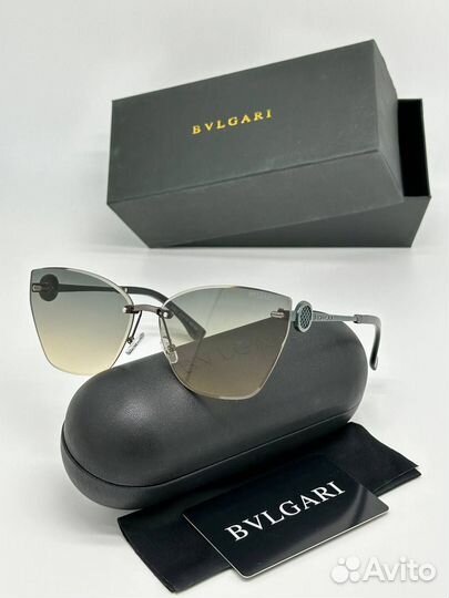 Солнцезащитные очки