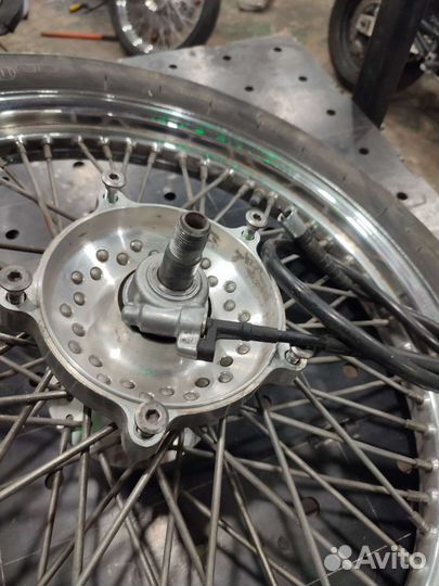 Колесо переднее honda steed 19