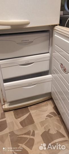 Продаем холодильник Атлант, 2-х компрессорный