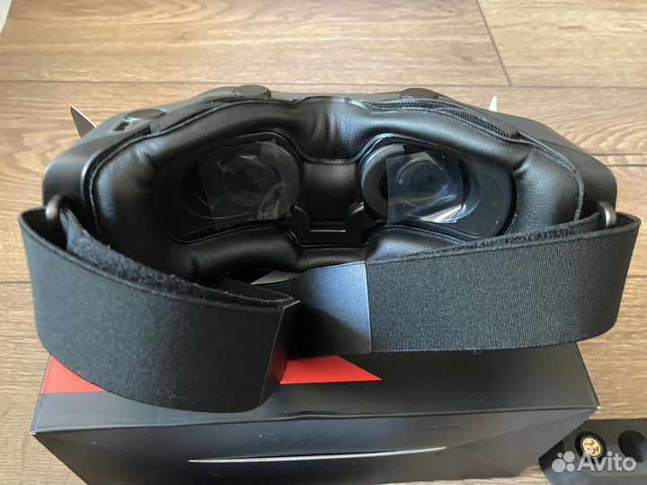 Walksnail Avatar HD goggles + батарея