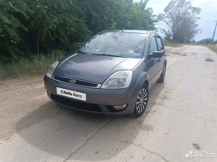 Ford Fiesta 1.4 МТ, 2005, 287 545 км