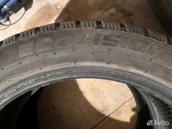 Ecovision W-686 245/45 R19