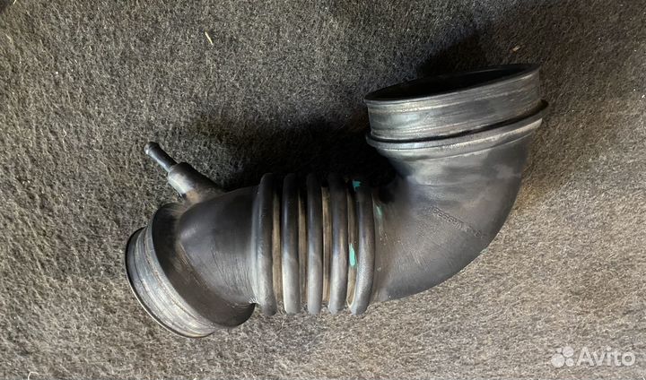 Гофра воздушного фильтра Mitsubishi lancer 9