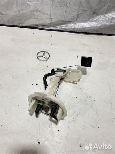 Датчик уровня топлива Мерседес ом651 w212 x204
