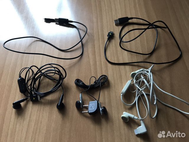 Наушники от старых моделей телефонов