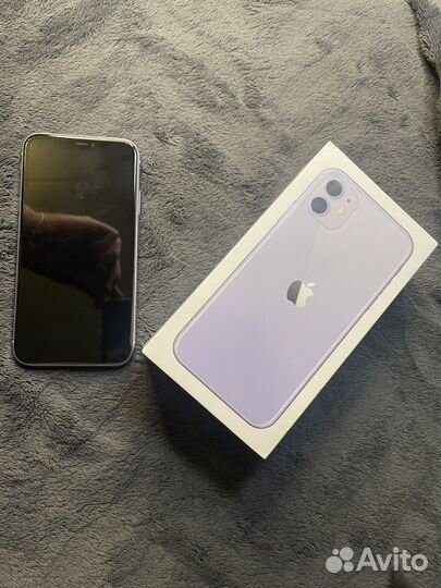 iPhone 11, 64 ГБ