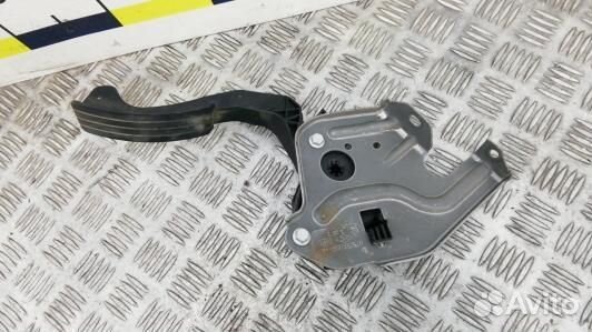 Педаль газа dacia sandero 2 (94H09NW01)