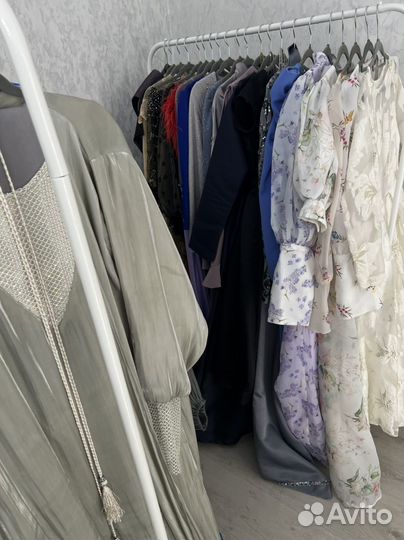 Платье на прокат распродаю