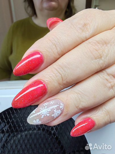 Мастер ногтевого сервиса