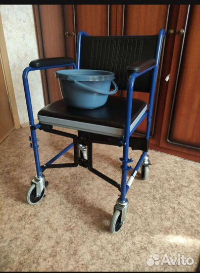 Санитарное кресло TU34