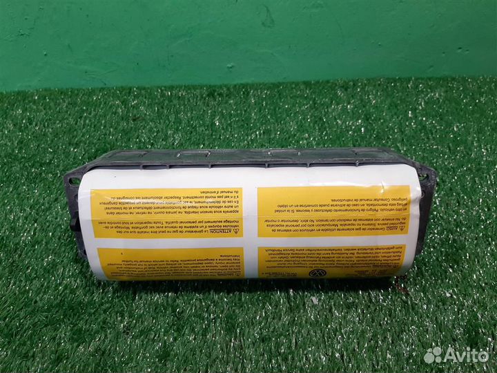 Подушка безопасности в торпедо volkswagen Touran