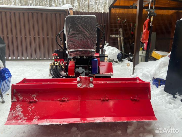 Мини-трактор гусеничный культиватор 35