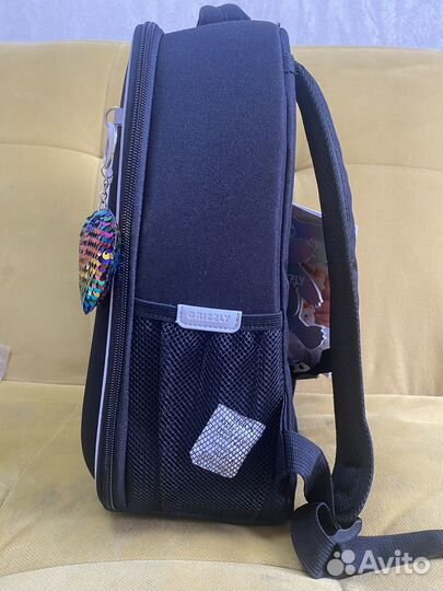 Рюкзак школьный для девочки grizzly новый