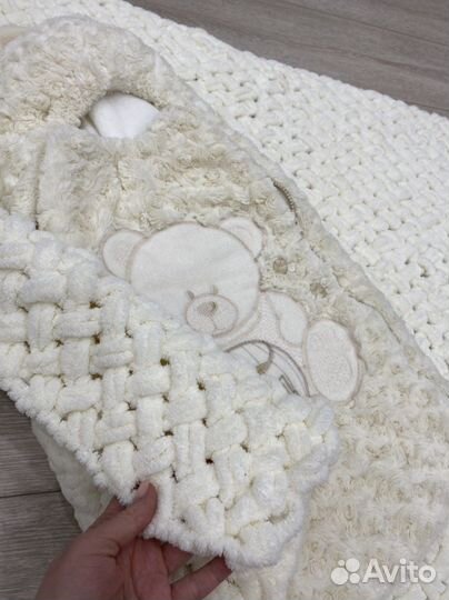 Конверт и плед на выписку