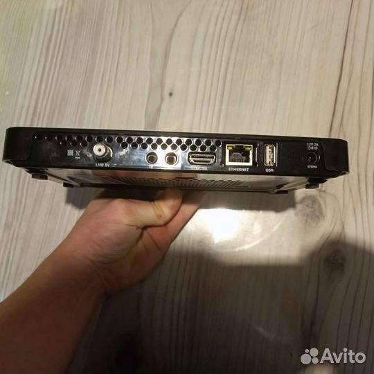 Тв приставка триколор GS B5210