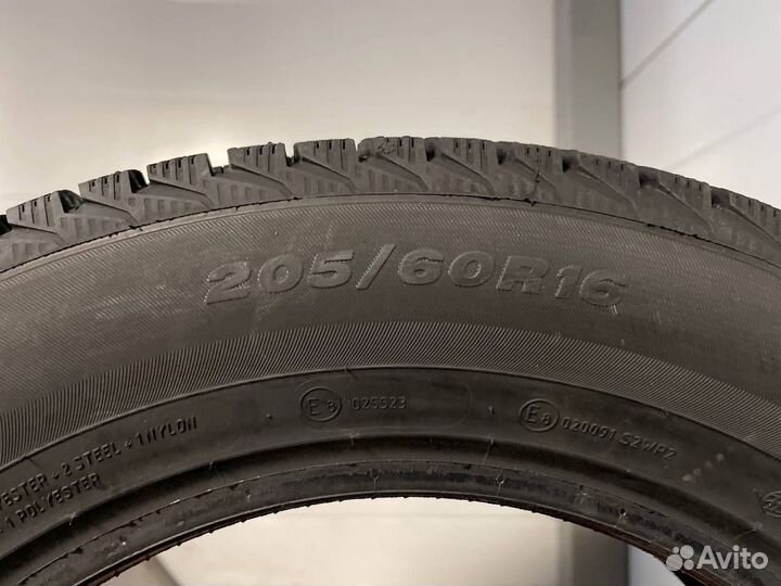 Viatti Brina V-521 205/60 R16 96T