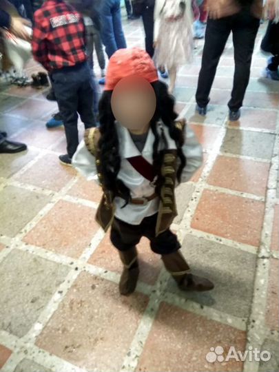 Карнавальные костюмы гнома, мыши и др