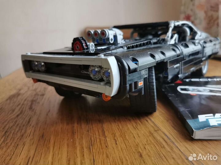 Lego technic Dodge Charger 42111