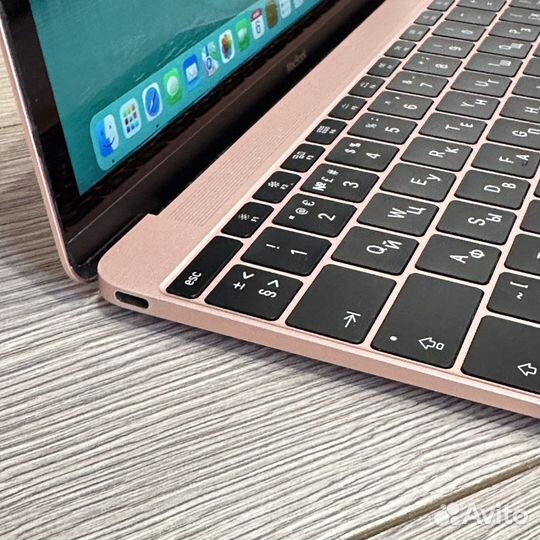 Apple MacBook 12 дюймов 2016 Intel m3 / 8 / 256