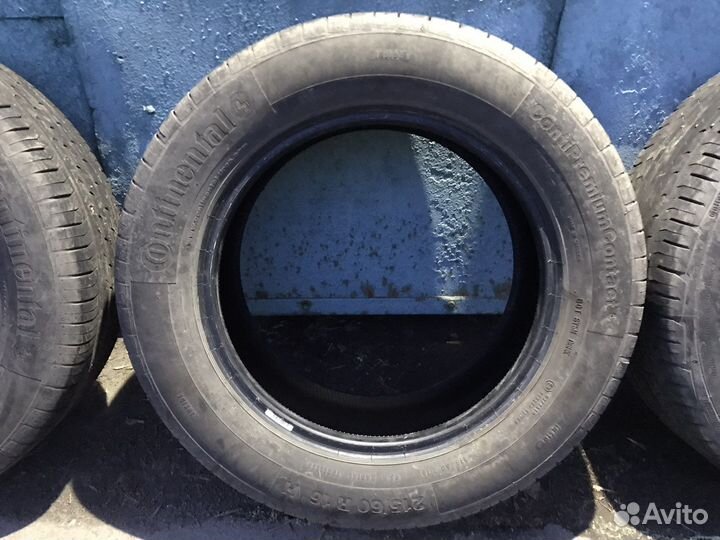 Continental ContiPremiumContact 5 215/60 R16 91H