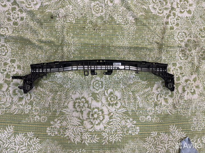 Mercedes cls c257 Кронштейн Бампера с Дефектом