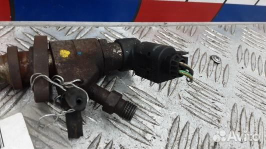 Форсунка дизельная ford kuga 1 (4AD03AL02)