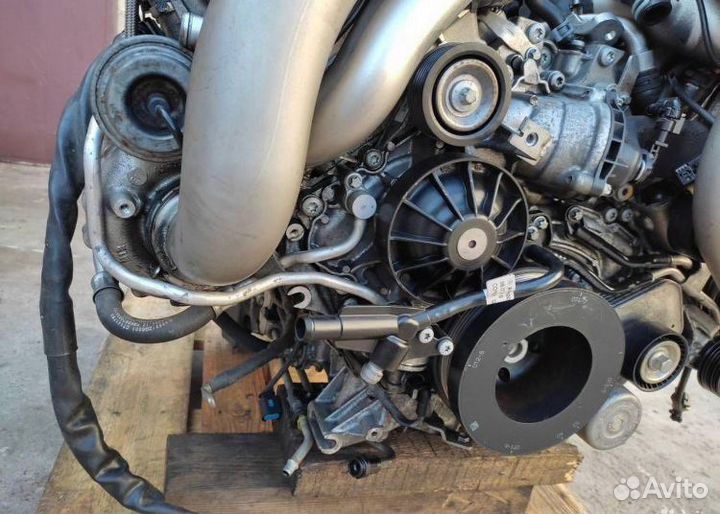 Двигатель 157 Mercedes 6.3 AMG biturbo установка