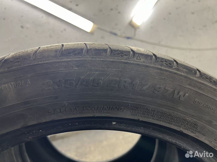 Marshal MU12 235/45 R17