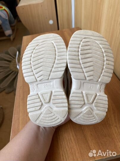 Босоножки для девочки