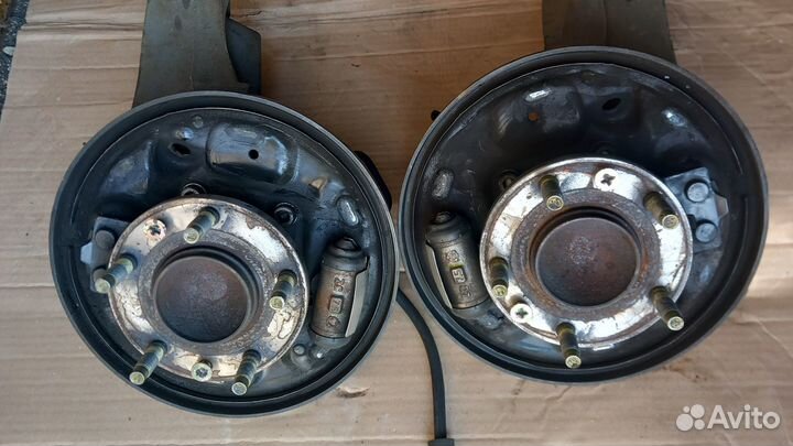 Escape Maverick Tribute 2WD задние рычаги +ступицы