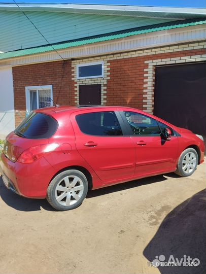 Peugeot 308 1.6 AT, 2010, 136 000 км