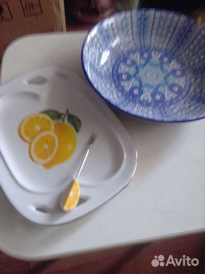 Горшки для запекания, блюда,Графин, стаканы новые