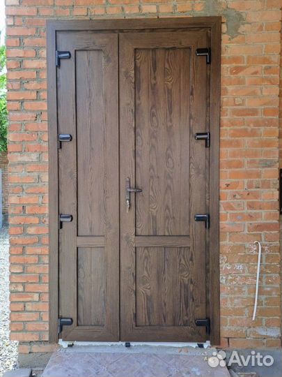 Алюминиевые двери