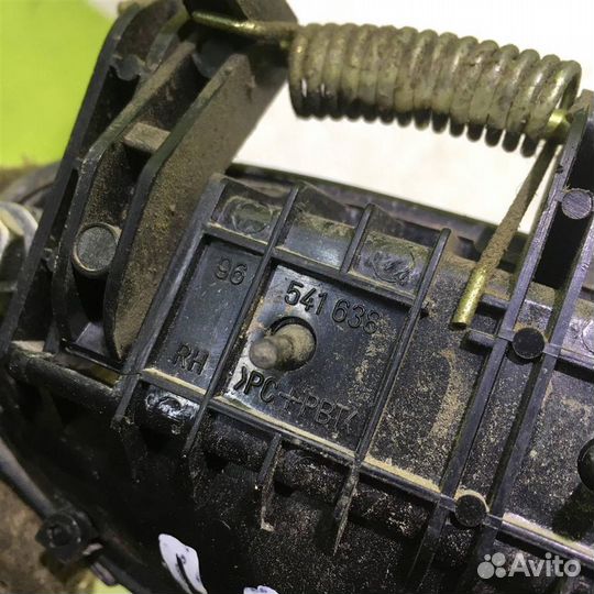 Ручка двери передней наружная правая Шевроле Аве