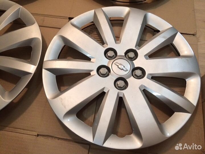 Колпак колеса Chevrolet Cruse 96944760