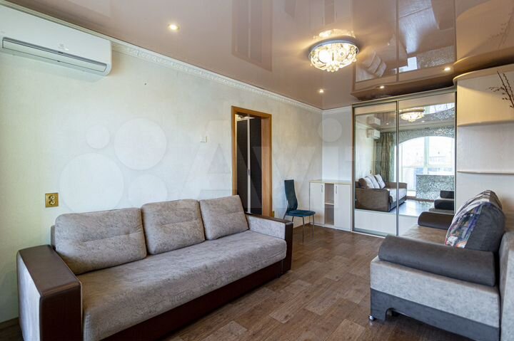 2-к. квартира, 60 м², 4/9 эт.