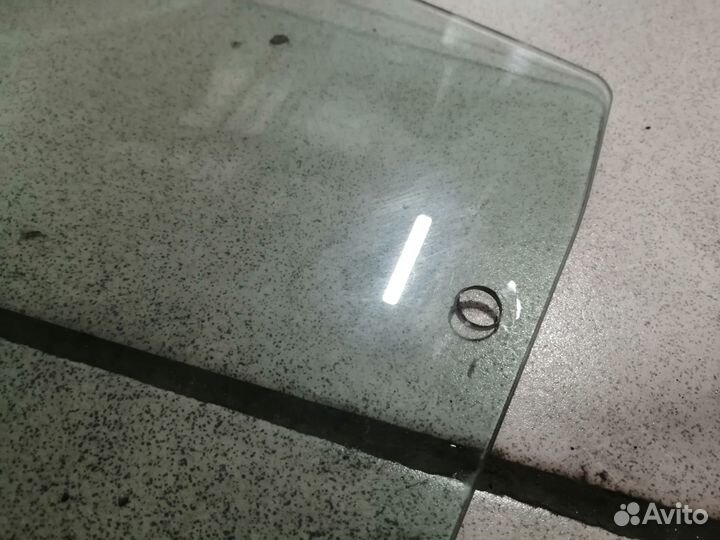 Стекло переднее правое Пежо 206 седан. Оригинал. Б