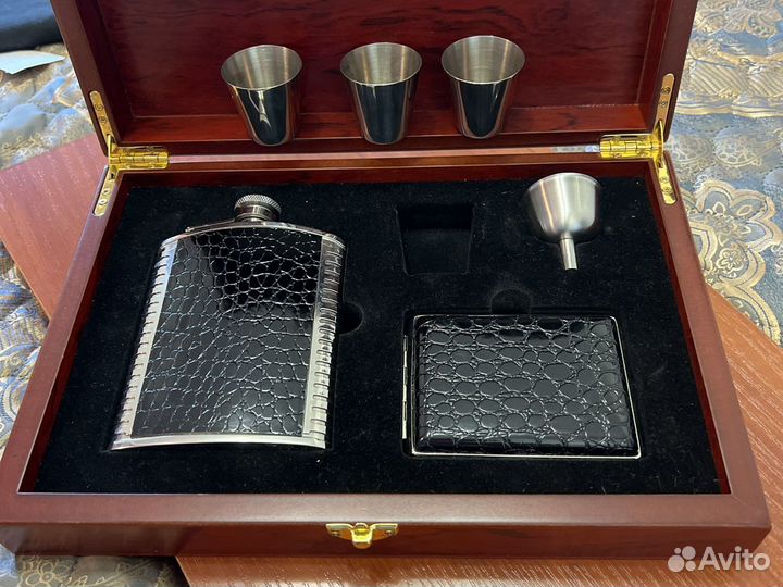 Набор для мужчин. Фляжка. Торг