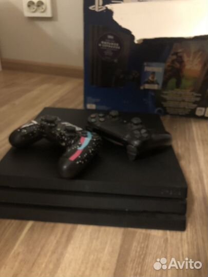 Sony playstation 4 PS4 pro 1tb с играми