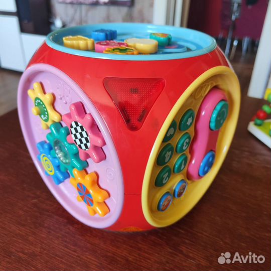 Развивающий кубик музыкальный