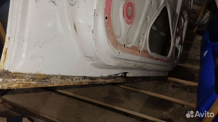 Передняя левая дверь Opel Vectra B