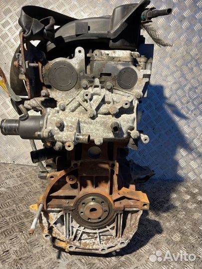 Двигатель Renault Duster K4M2842 2014