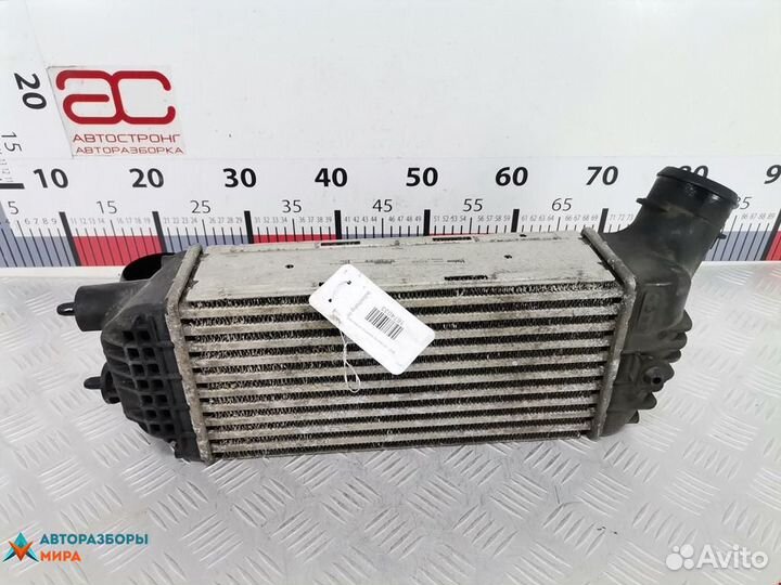 Интеркулер Peugeot 308 T7 2009 9656525880