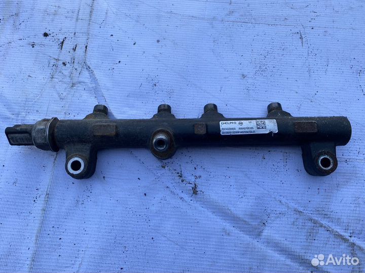 Топливная рампа Ssangyong Action Sports