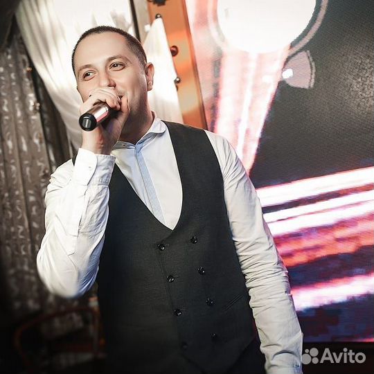 Певец/ вокалист/ живая музыка/ живой вокал