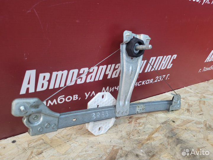 Стеклоподъемник задний правый Renault Sandero