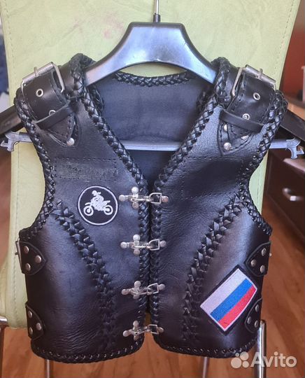 Куртка, жилеты и прочее