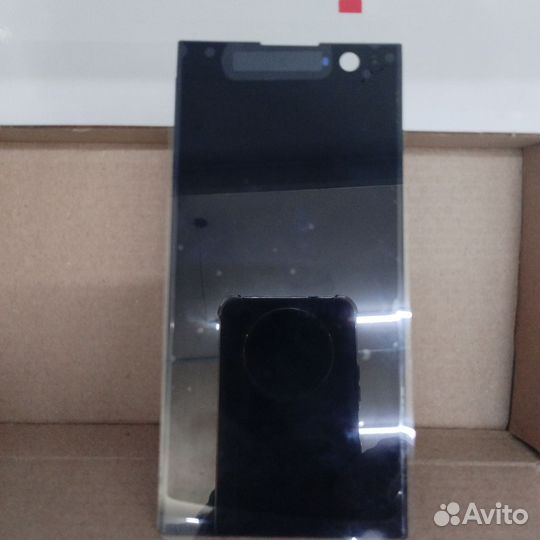 Sony дисплей новый